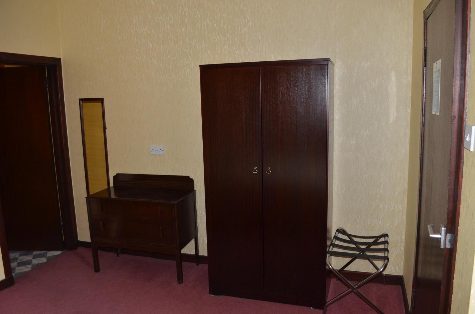 Achilty Guest House Contin 部屋 写真